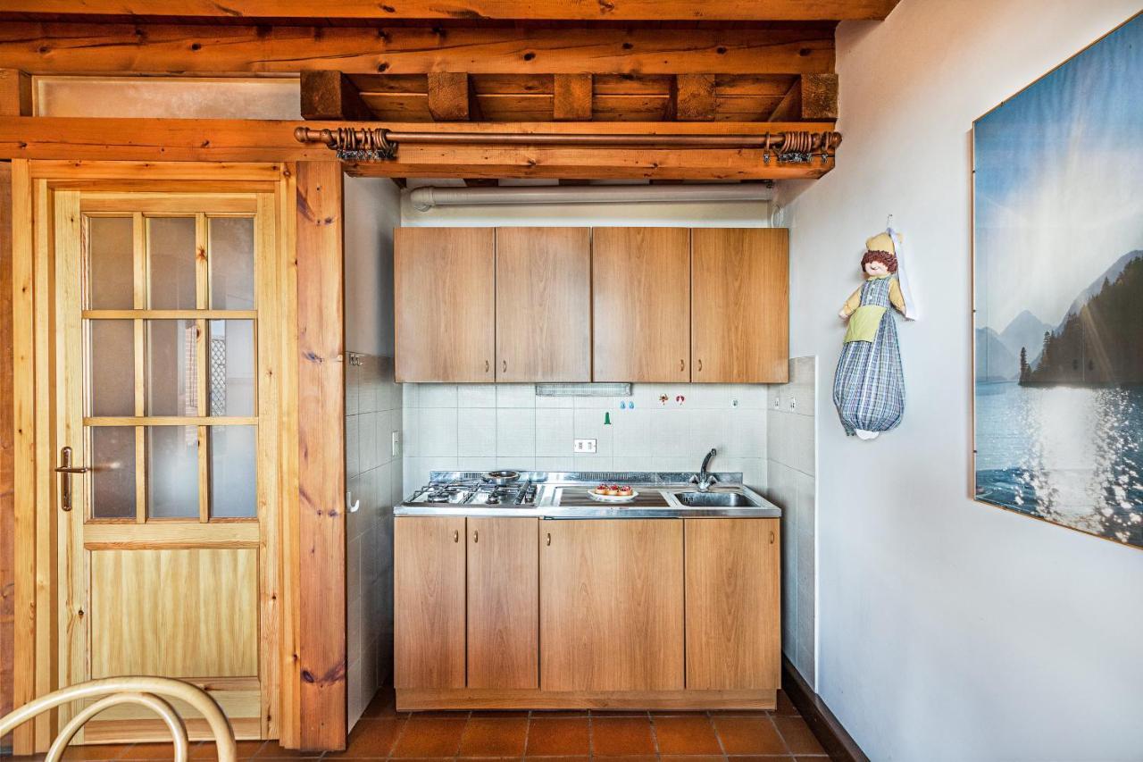 Residence Moniga Porto 1-08 By Wonderful Italy Moniga del Garda المظهر الخارجي الصورة